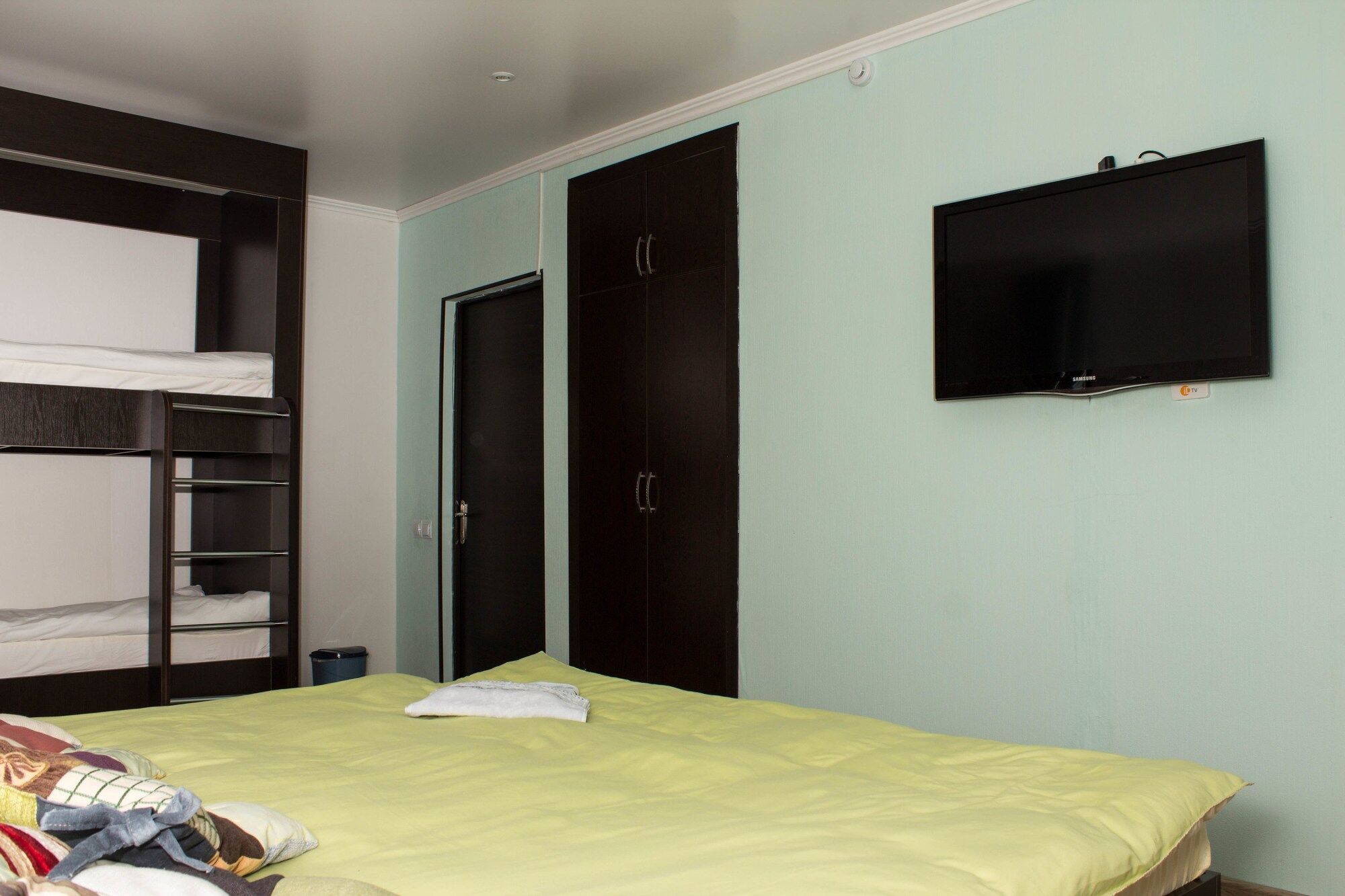 Nicehostel Алматы Экстерьер фото