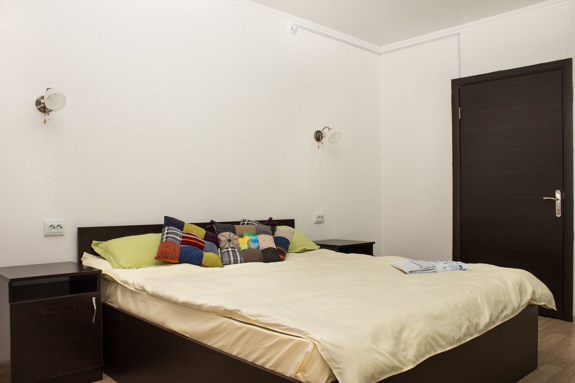 Nicehostel Алматы Экстерьер фото